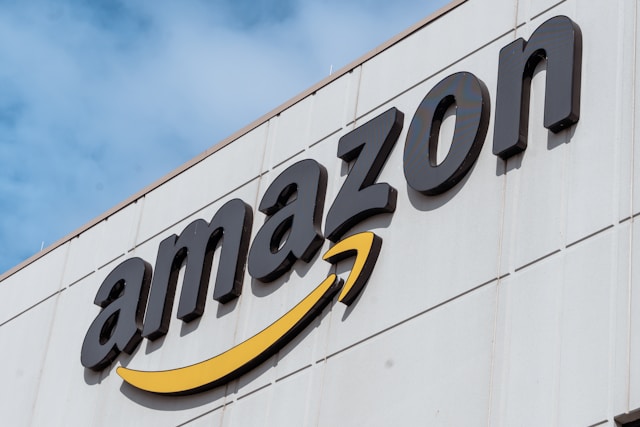 Amazon Warehouse Construction Accidents: Hazards, Injuries & Legal Options